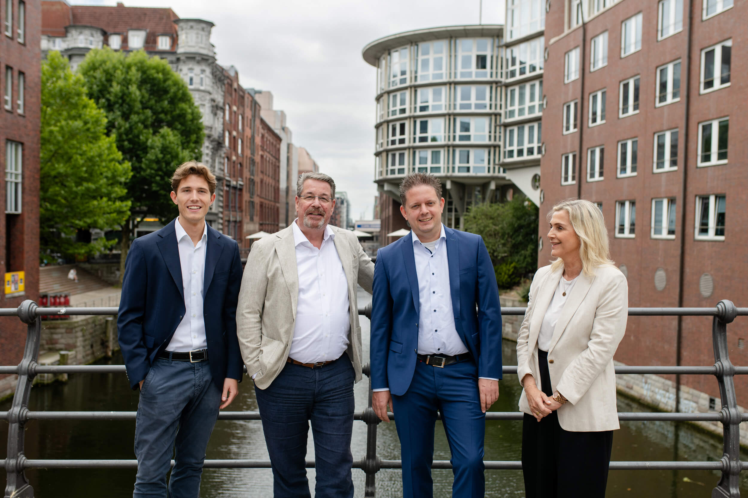 Unser Team Unser Team: Drei Generationen Erfahrung.